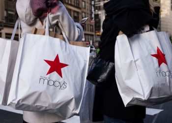 Black Friday Was a Hit Online, Reaching a Record $9.8 Billion in the U.S.