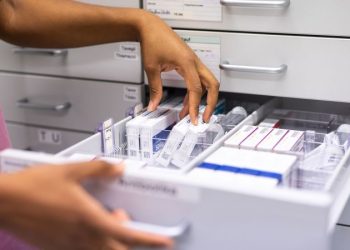 IAM Healthcare launches campaign to unionize retail pharmacy workers