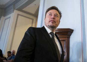 It’s ‘pathological’ for brands to advertise on Elon Musk’s X, Yale professor says