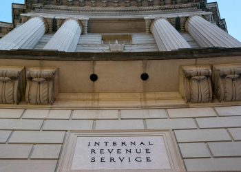 IRS raises 401(k), IRA contribution limits for 2024