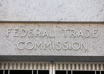 US warns trade groups, influencers to disclose social media advertising