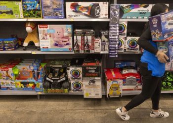 Holiday shopping: Month-long sale season may dilute the impact of Black Friday