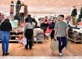 Retail sales drop in October for first time in 7 months