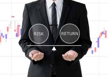 Index Fund Vs. Mutual Funds: Understanding The Key Differences