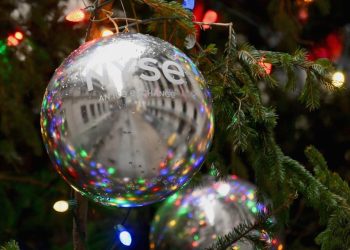 GM raises $3 billion with bond deal as investment-grade spreads rally to tightest level of 2023