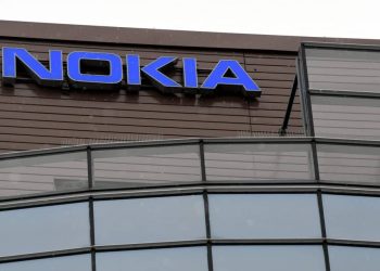 AT&T’s $14 billion contract snub could lead to Nokia breaking up, analyst says