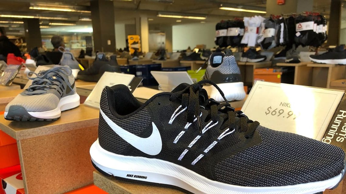 DSW parent DBI’s stock craters as earnings are hurt by shrinking demand for footwear