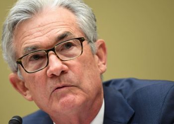 Powell won’t endorse market expectations for quick rate cuts