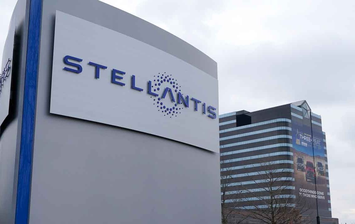 The Big Three get big subsidies but still do big layoffs