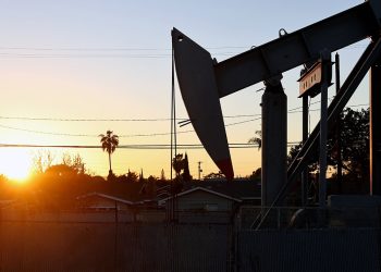 Biden administration plans to buy 2.7M oil barrels to refill emergency stockpile