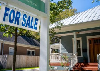 Four tips to save on real estate commissions