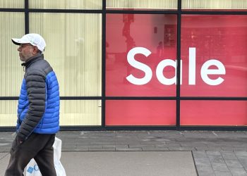 U.S. inflation falls by more than expected in November, bolsters case for lower interest rates from the Fed