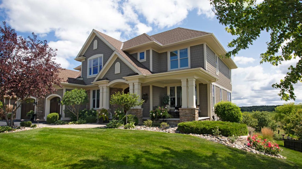 U.S. home prices hit an all-time high in October, Case-Shiller says