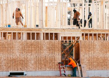 US economy adds 216K jobs in December, beating expectations