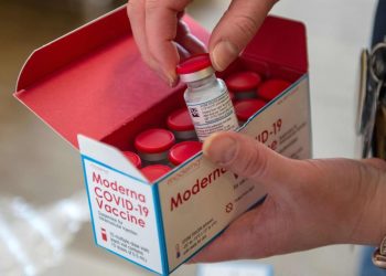 Moderna’s stock soars 13% to lead S&P 500 gainers as Oppenheimer upgrades to buy