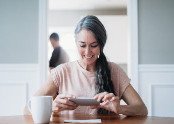 I inherited a $300,000 bank account. When I pay taxes on the interest, would my spouse be entitled to a share of the account if we split?