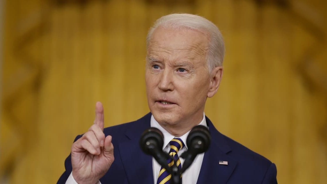 Biden can win swing districts by cracking down on ‘corporate price gouging,’ new poll says: exclusive