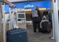 JetBlue Beats Earnings, Revenue Estimates. Why the Stock Is Falling.