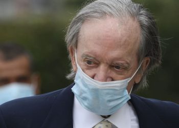 Former bond king Bill Gross is skeptical about Fed finding ‘magic’ level of interest rates to fight inflation