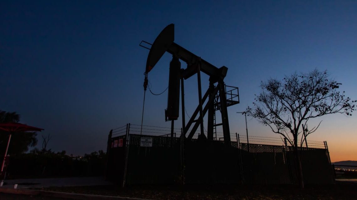 Oil prices end higher as traders monitor Middle East, Russian output and China