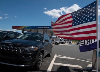 Auto loan delinquencies spiked last year in troubling sign for economy