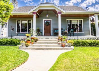 Mortgage rates inch up to highest level in six weeks
