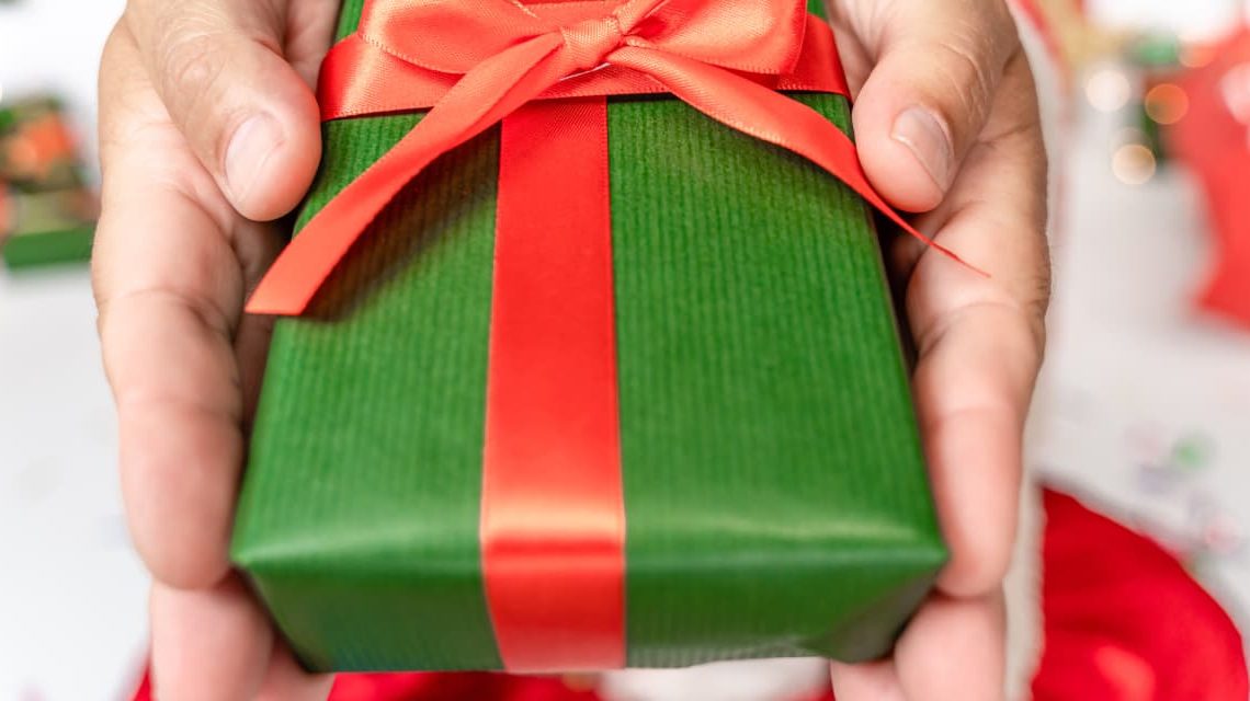 These mutual fund and ETF investing tips put your portfolio in a giving spirit