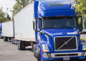 Trucker warns over impact of EVs: Failure of technology could be ‘catastrophic’