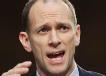 Goolsbee says it’s too soon to determine when Fed will cut interest rates