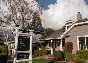 Mortgage rates are rising again. See how much money they’re costing you