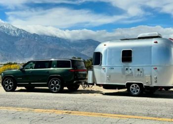 Electric vehicles are changing how America goes camping
