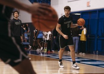 Dartmouth basketball team first college athletes to vote to join union