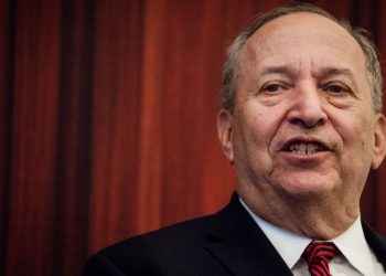Larry Summers predicts AI threatens robust US job growth