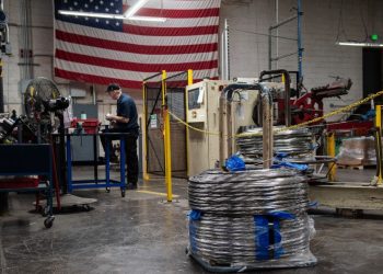 US has a shortage of manufacturing workers and it threatens global competitiveness