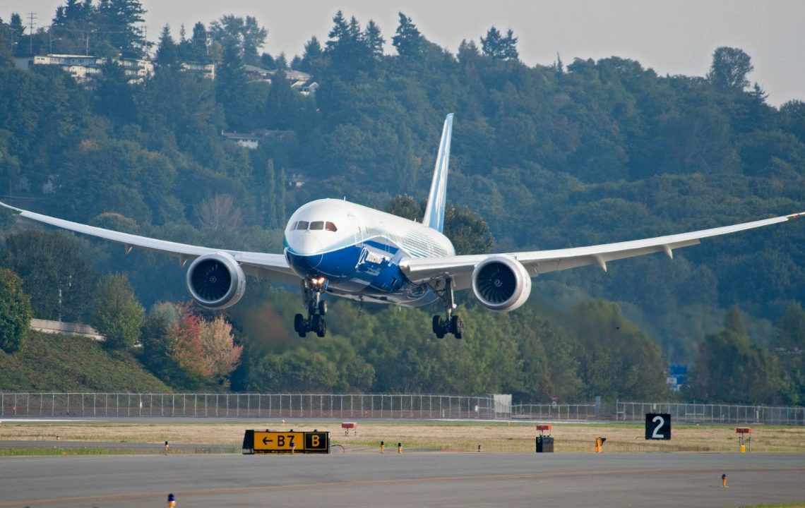 Boeing whistleblower warns 787 Dreamliner could 'fall apart' in midair unless safety issues addressed