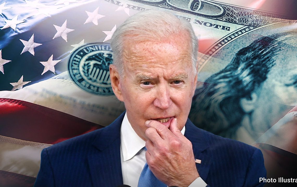 Experts warn over 'wobbly' US economy, Biden's economic 'lie'