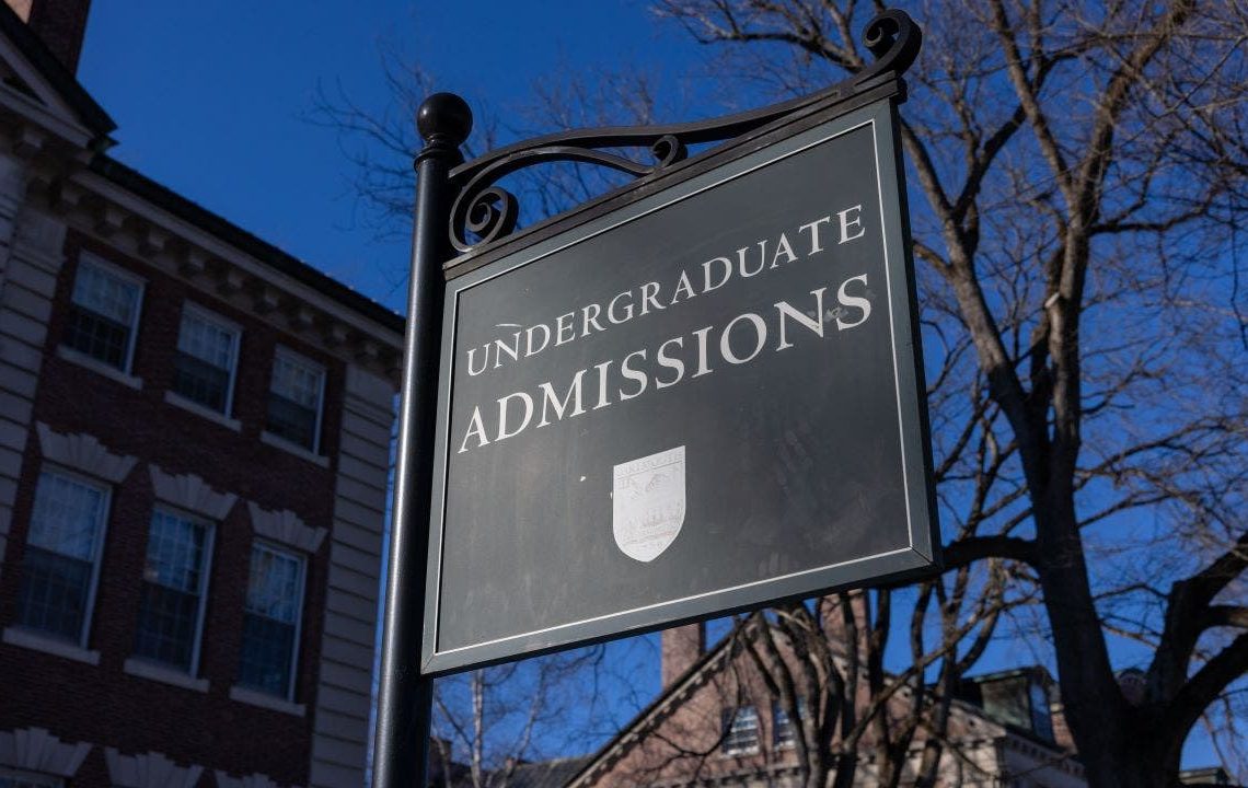 Delays and government errors: How college financial aid became such a hot mess