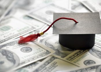 Gen X, boomers among student loan borrowers who owe the most: report