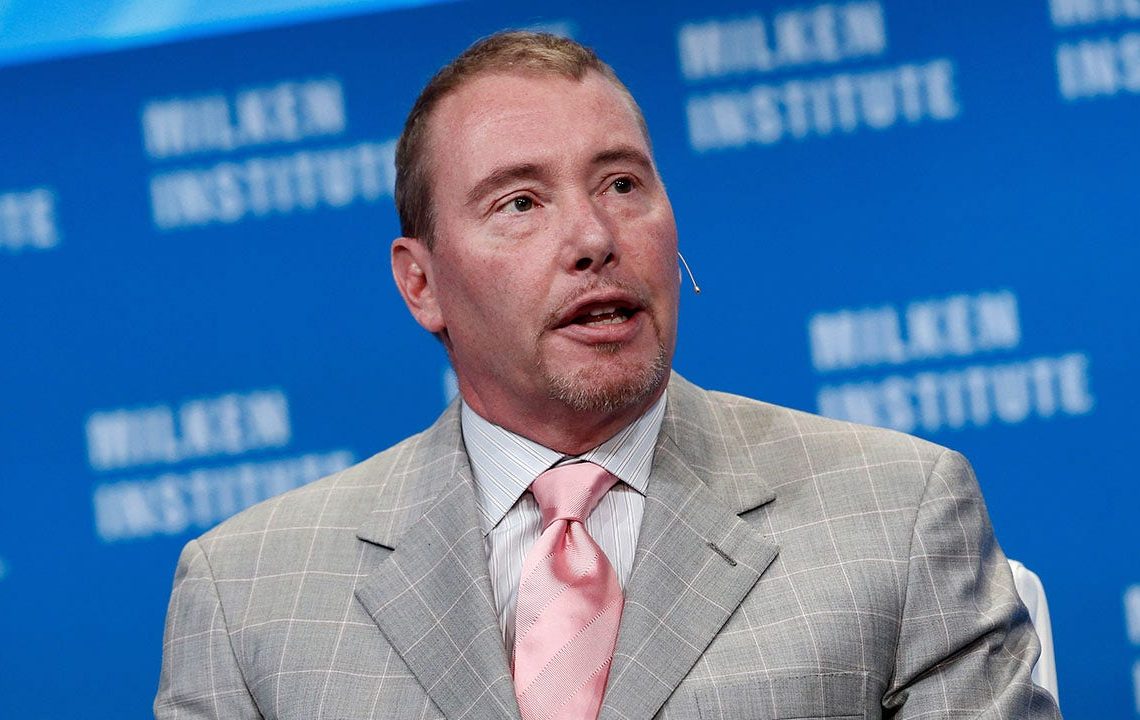 Bond King Jeffrey Gundlach warns over US economy as Americans' debt piles up: 'Concerning'