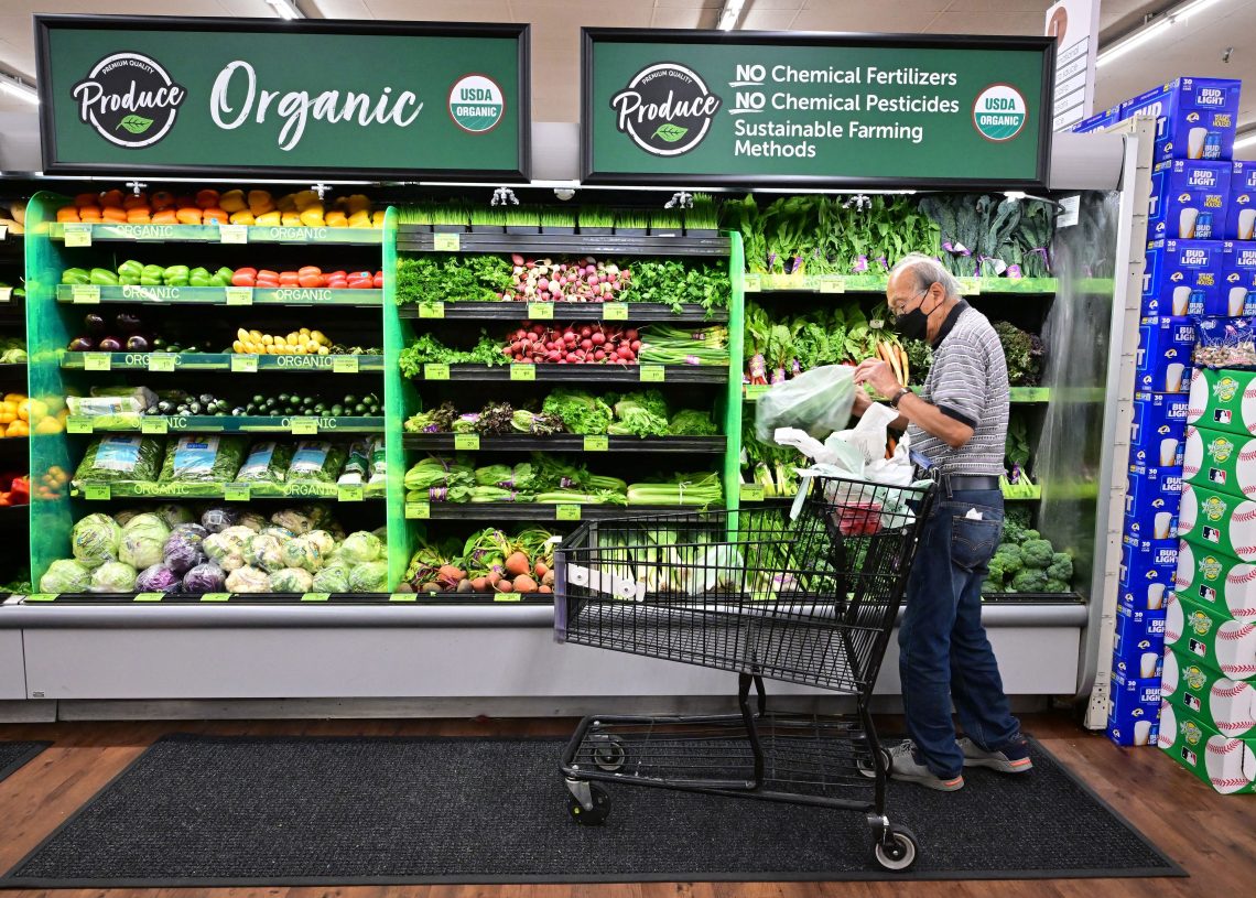 Wealthy Americans are anxious about making ends meet