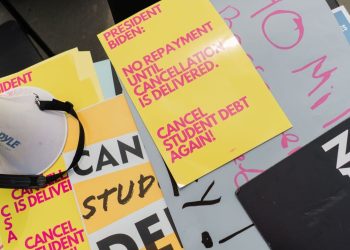 Americans' student loan balance tops $1.6 trillion; nearly half of borrowers haven't resumed payments