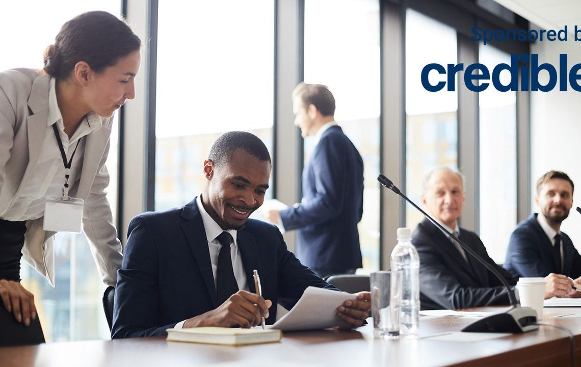 Economic optimism rises as U.S. job market adds 206,000 jobs