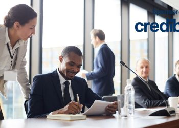 Economic optimism rises as U.S. job market adds 206,000 jobs