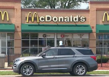Man in Chicago McDonald's accused of attacking 3 with 'hatchet-like weapon' after demanding free food