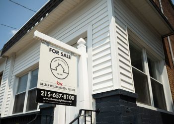 Mortgage rates stall as home sales remain 'lackluster'