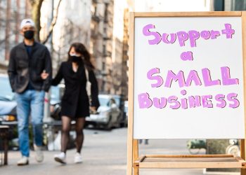 Small business confidence dipped in August amid rising election uncertainty