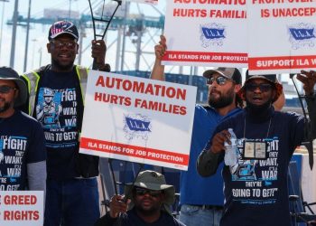 Vice President Harris says tentative dockworker agreement 'indicates progress toward strong contract'