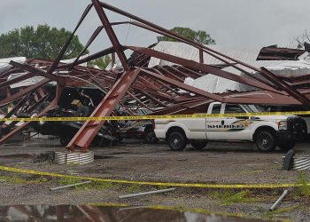 High winds, flooding from Hurricane Milton cause massive damage in Florida