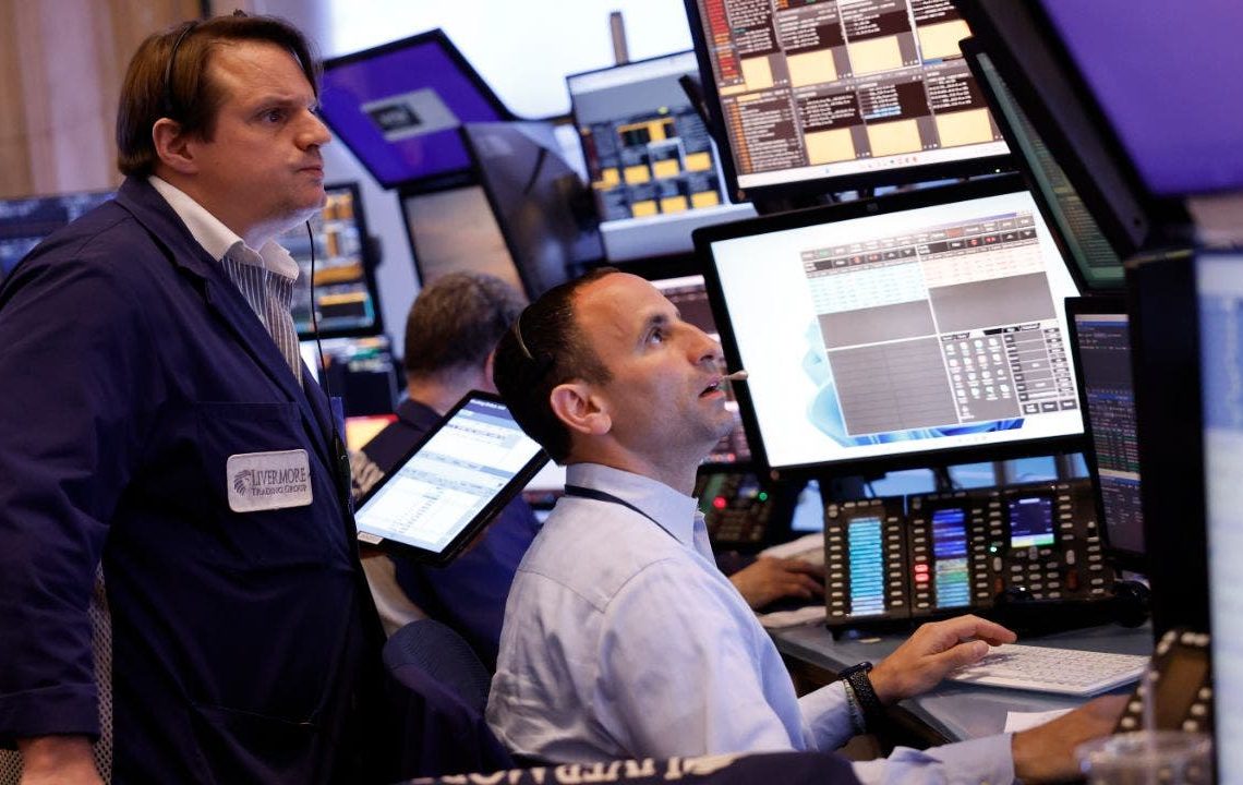 Wall Street bonuses expected to rise for first time since 2021: report