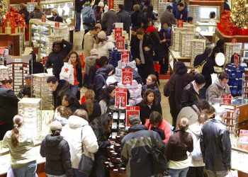 When do major retailers open on Black Friday?